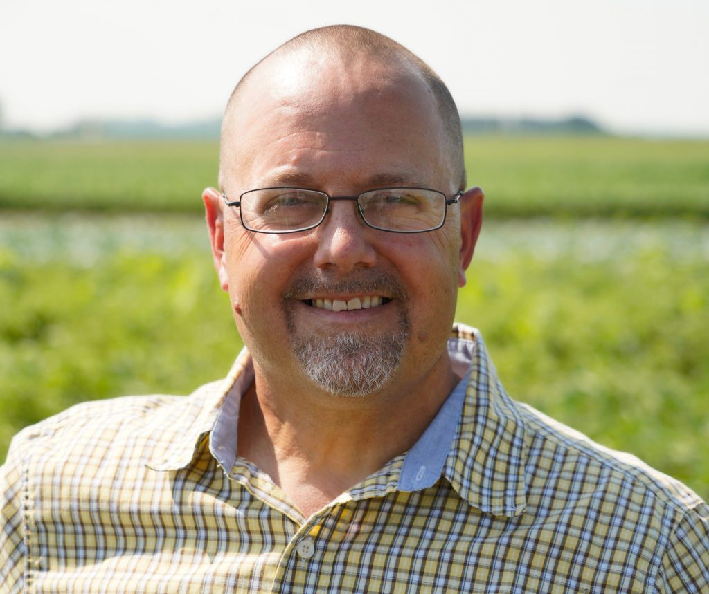 Photo of Russell Groves